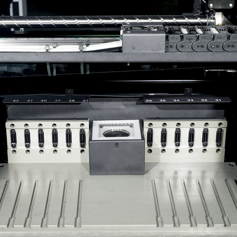 Smt Smd Mounting Machine Equipment 30000pcs/H