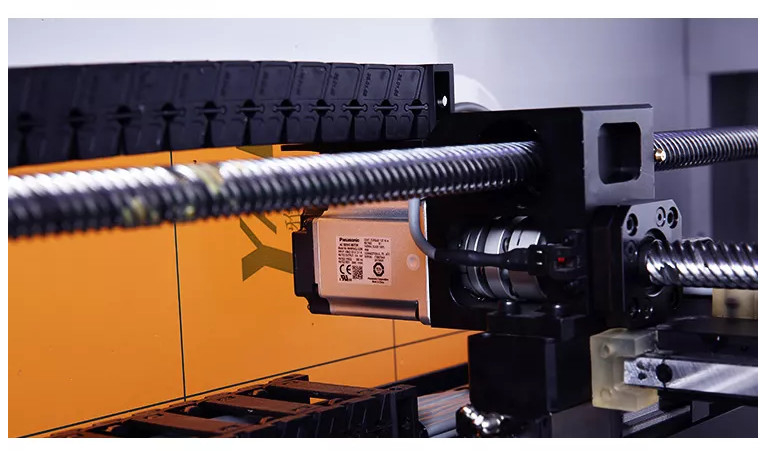 220AC SMD Pick And Place Machine HWGC Smt880 Pick And Place 380mmX400mm