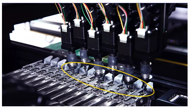 Led Chip Smd Mounting Machine / Small Smt Pick And Place Machine 26000CPH